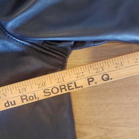 Black genuine leather coat large (medium) - Picture 5 of 10